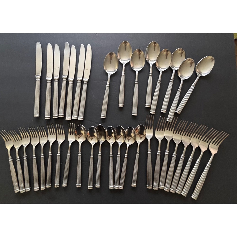 Hampton Silversmiths AVIGNON 2 Stainless Flatware Lot 38 Pieces 7 Place settings
